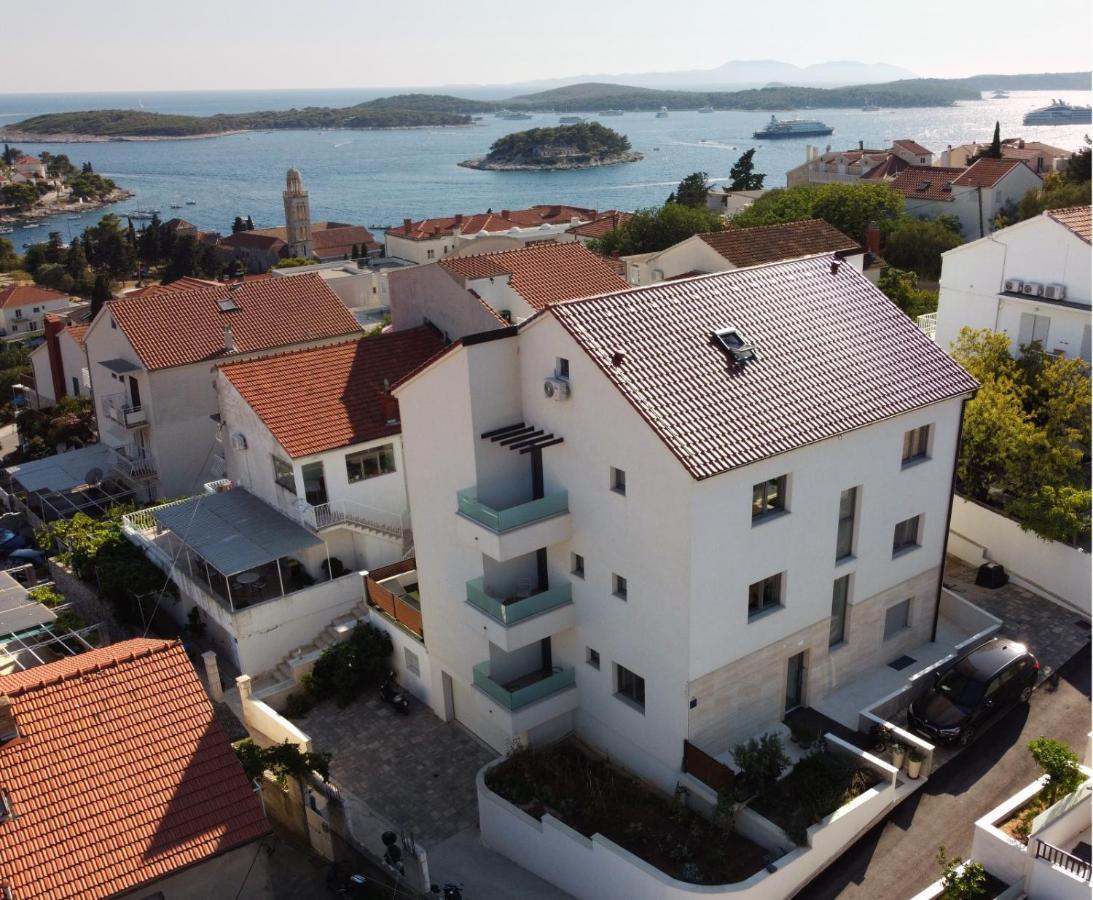 Marisa Apartments Hvar III Хвар Екстериор снимка