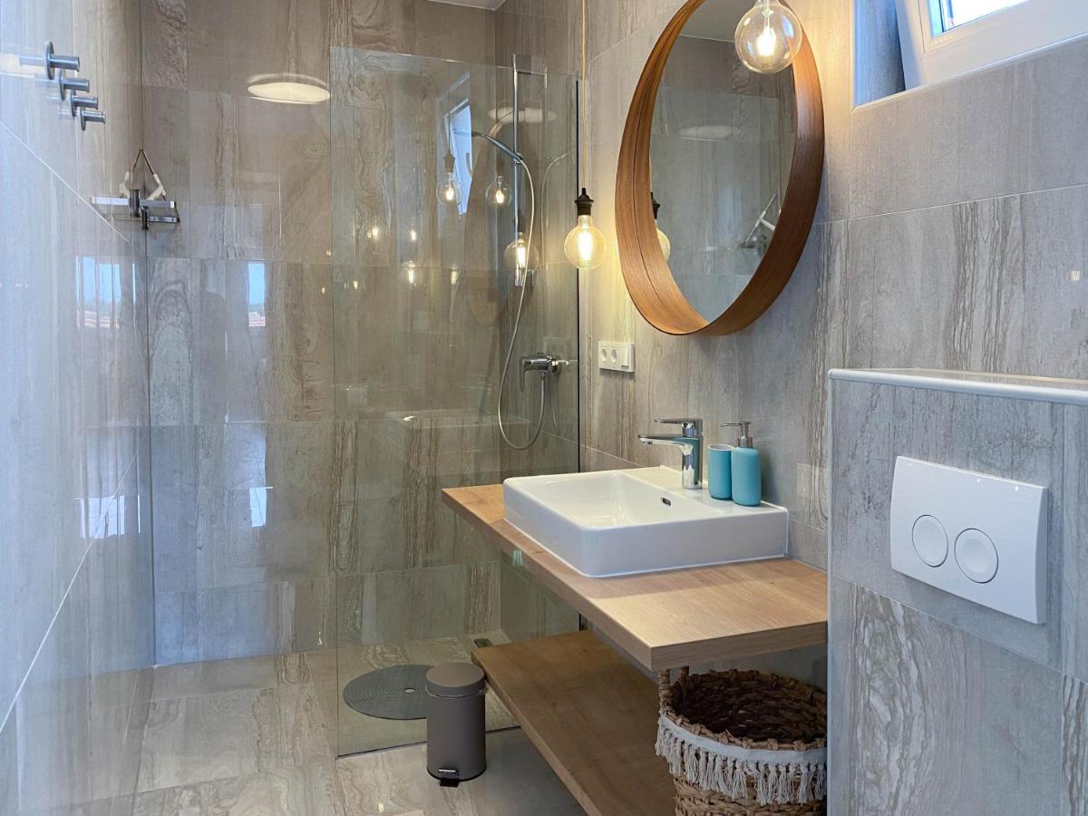 Marisa Apartments Hvar III Хвар Екстериор снимка