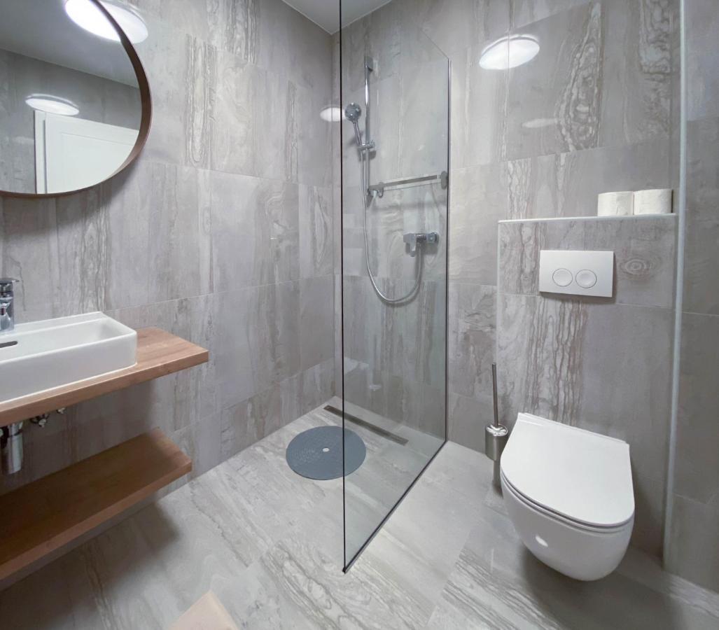 Marisa Apartments Hvar III Хвар Екстериор снимка